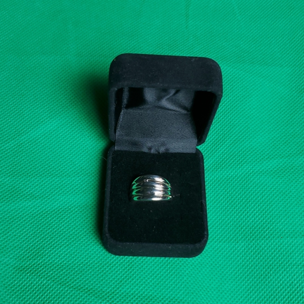 925 Sterling Silver Ring 💍 😍